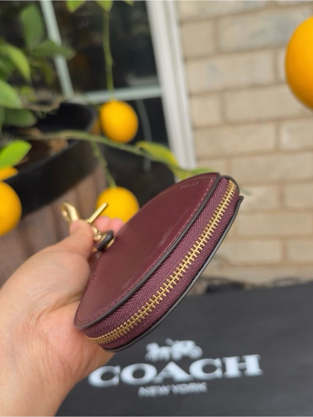 ♥️New Coach Heart Bag Charm in Merlot (Sold Out Online) - Picture 5 of 5